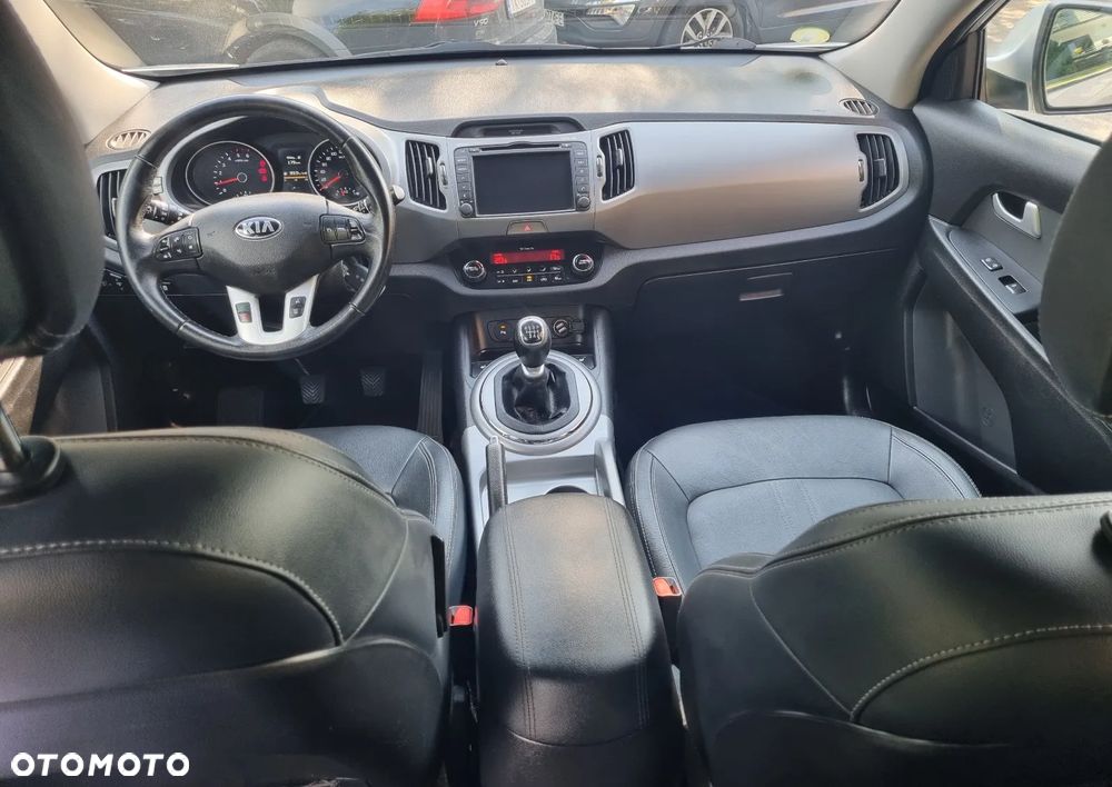 Kia Sportage 1.7 CRDI 2WD Spirit - 10