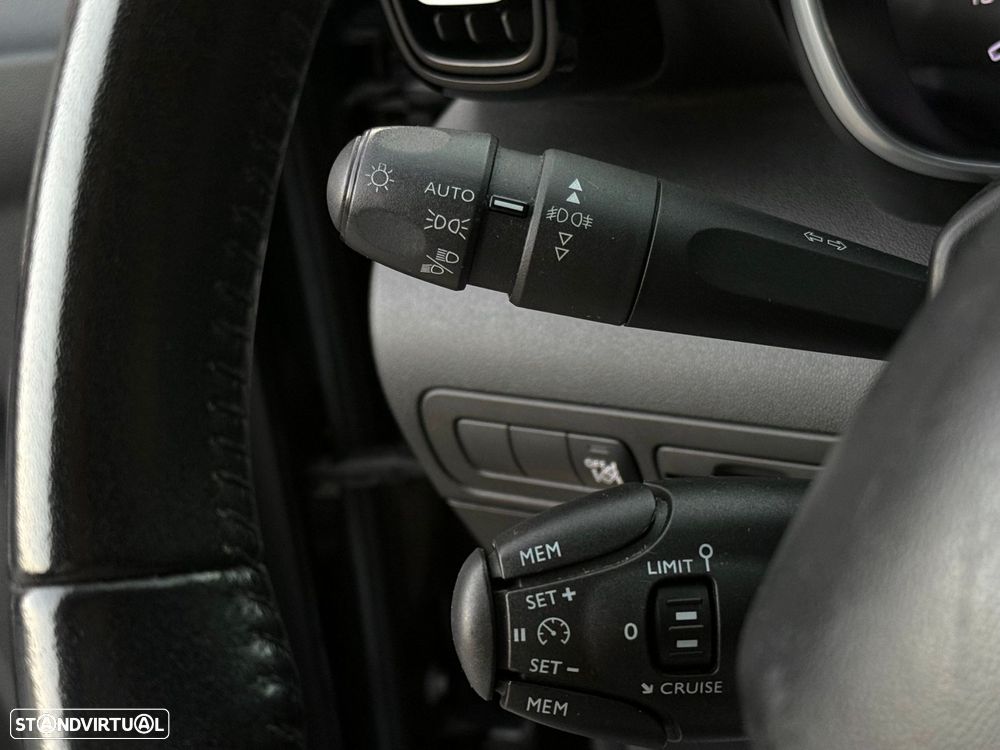 Citroën C3 Aircross 1.2 PureTech Live - 12