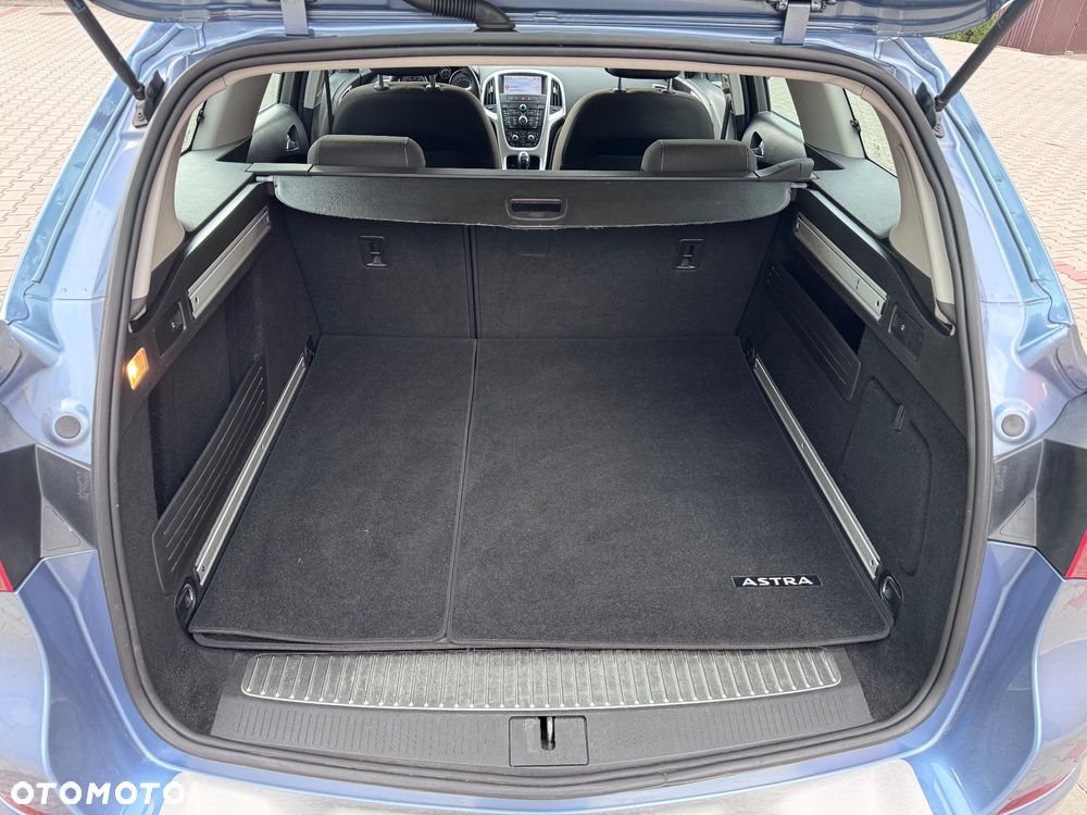 Opel Astra 1.4 Turbo Cosmo - 28