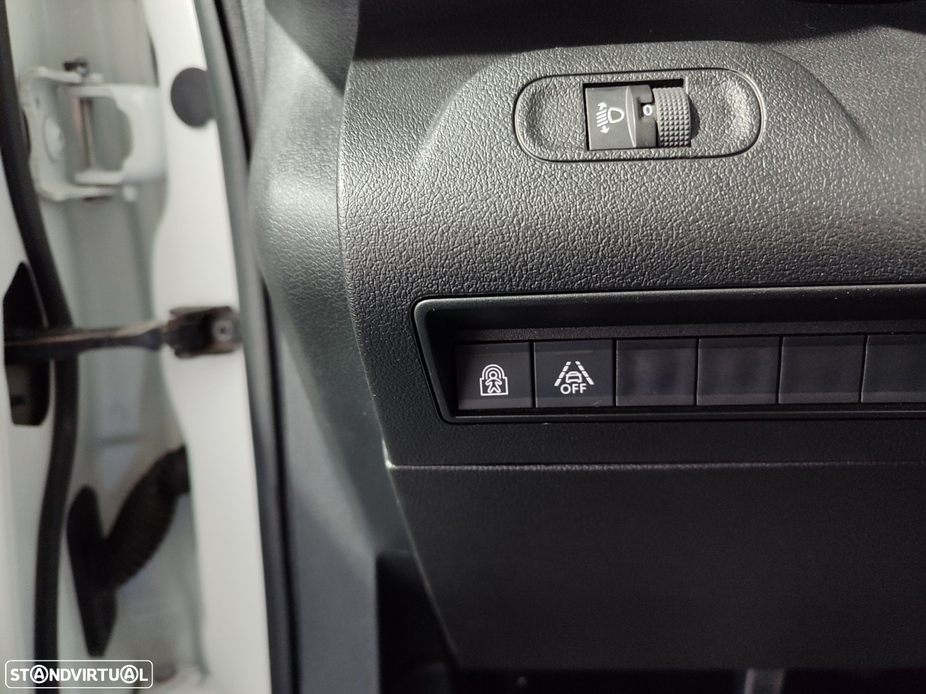 Citroën Berlingo 1.5 BlueHDi M Shine Pack - 37
