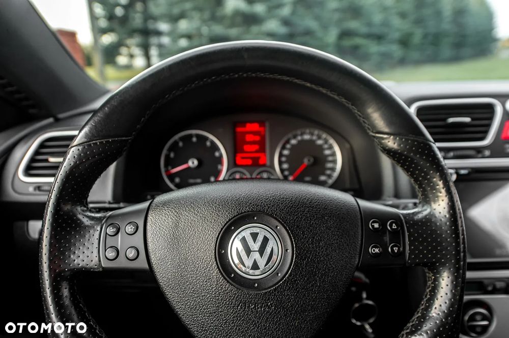 Volkswagen Scirocco - 29