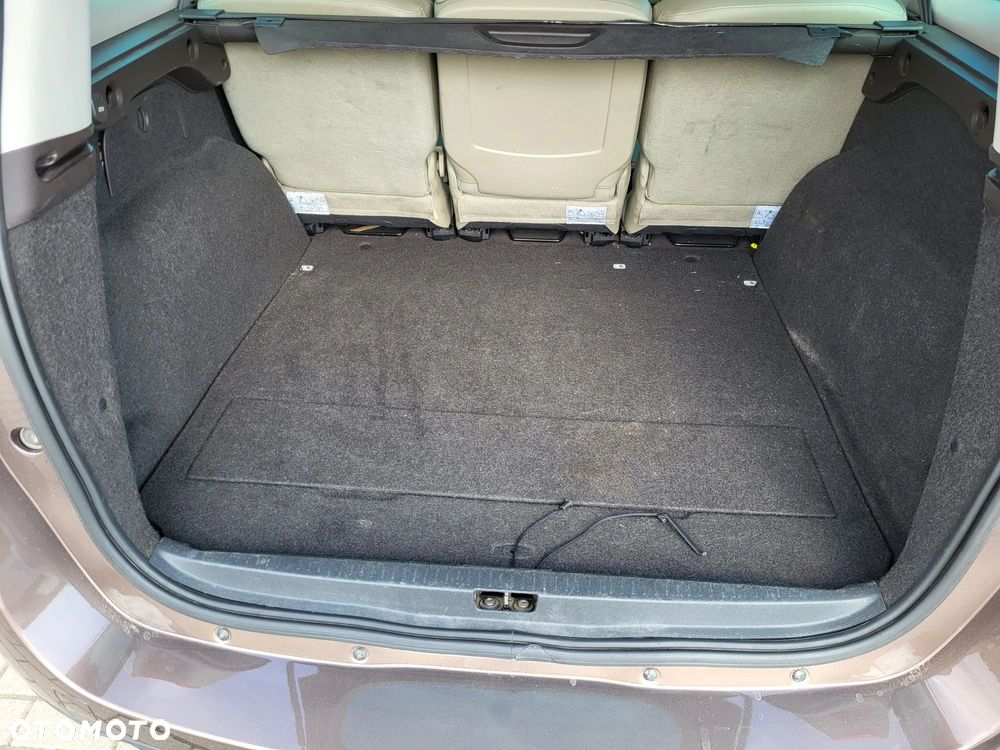 Renault Grand Scenic Gr 2.0 dCi Privilege - 32