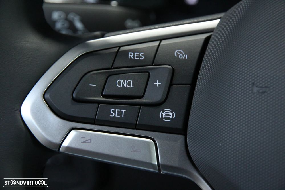 VW Taigo 1.0 TSI Urban DSG - 19