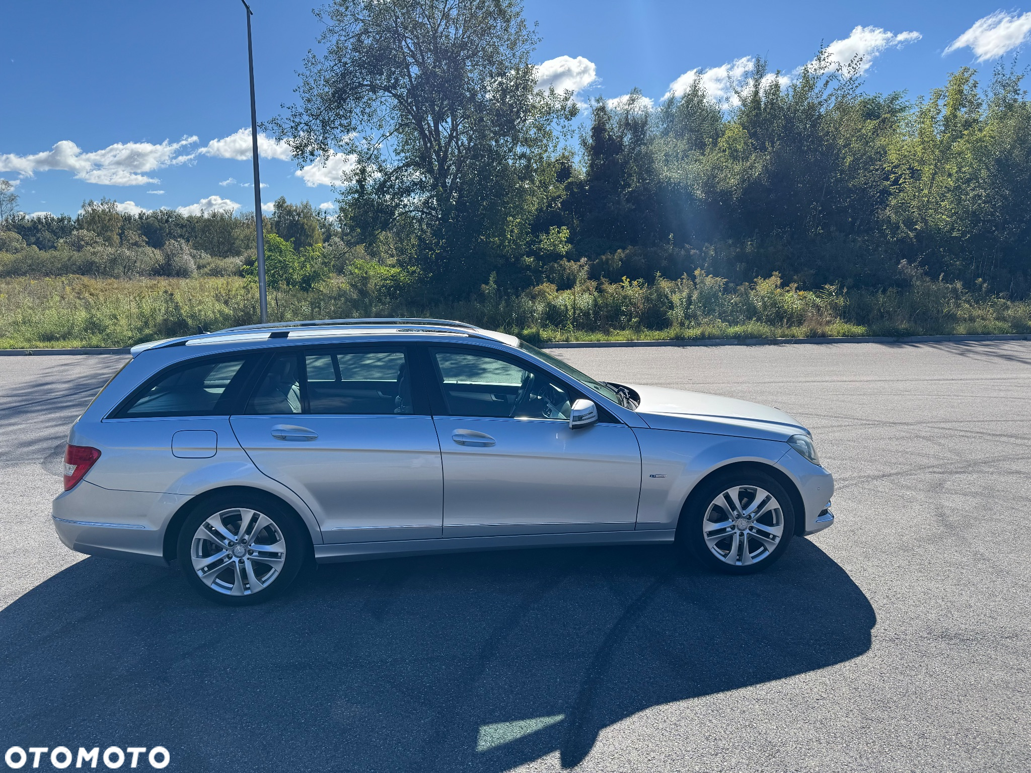 Mercedes-Benz Klasa C 180 T BlueEFFICIENCY 7G-TRONIC Avantgarde - 4