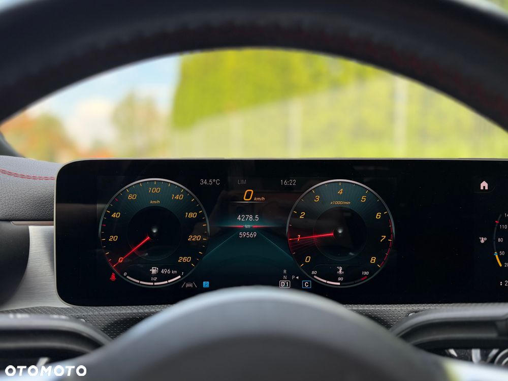 Mercedes-Benz CLA 200 AMG Line 7G-DCT - 15