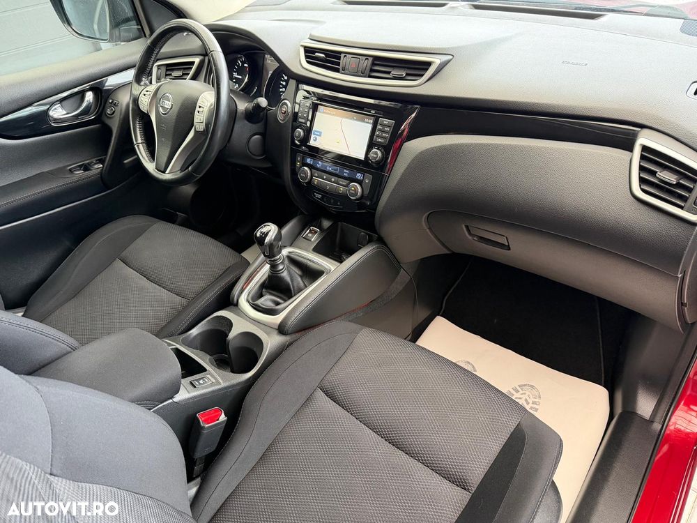 Nissan Qashqai 1.5 dCi DPF 360 - 4