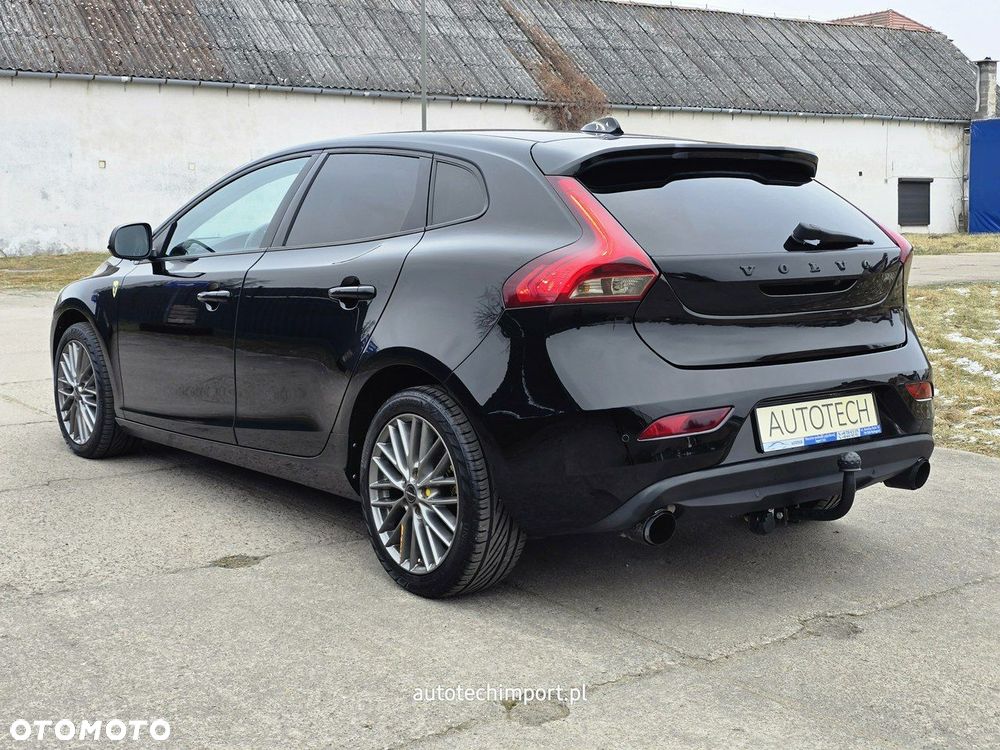 Volvo V40 - 34