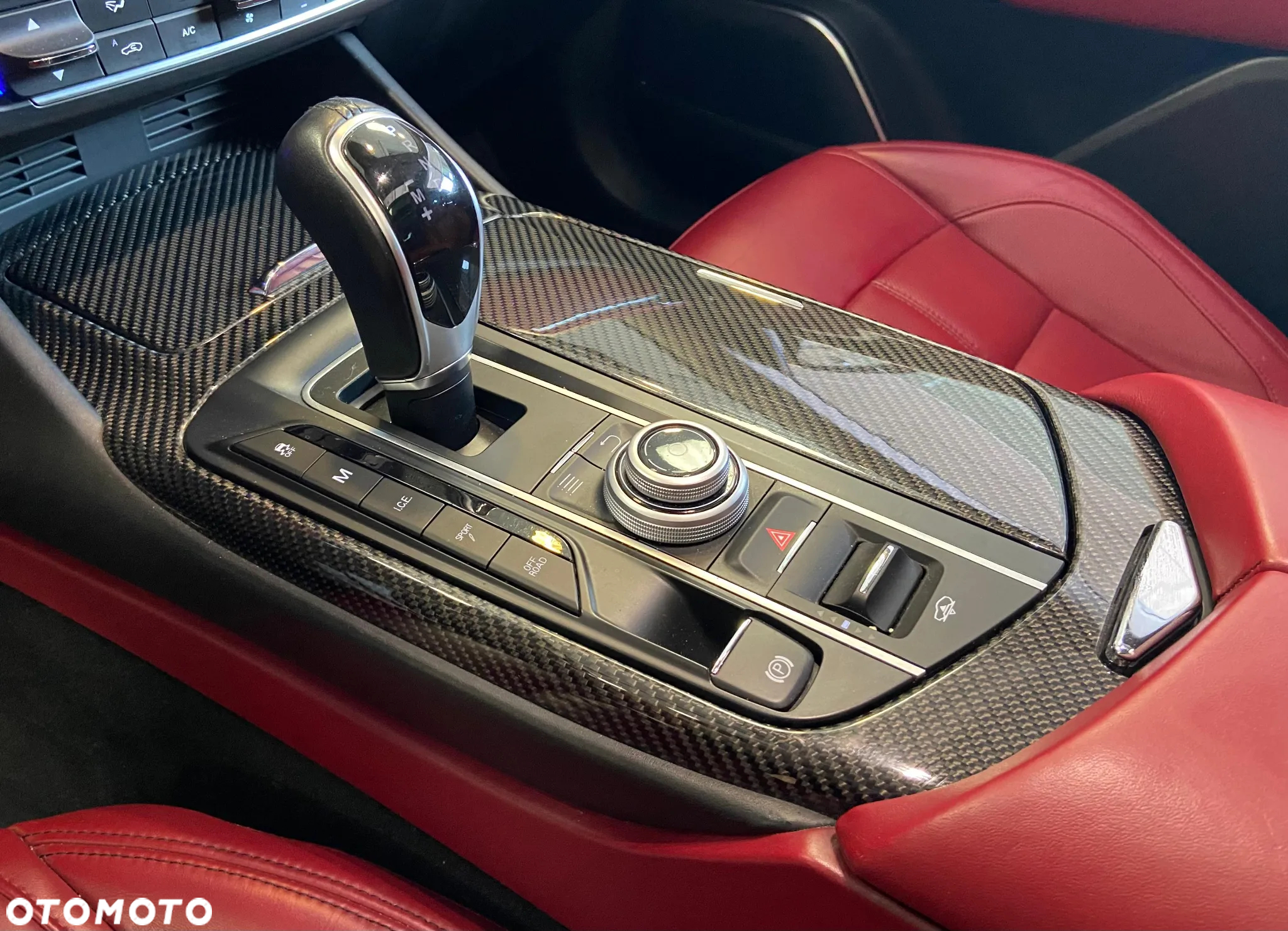 Maserati Levante S - 21