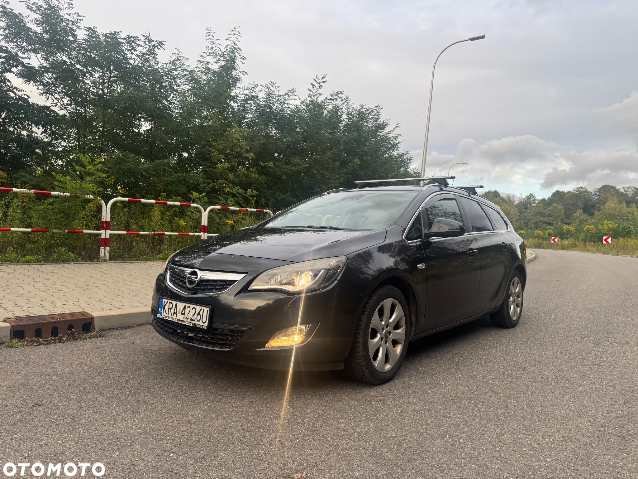 Opel Astra IV 1.4 T Cosmo S&S - 5