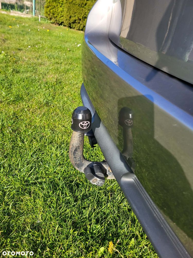 Toyota Verso 2.0 D-4D 5-Sitzer Executive - 27