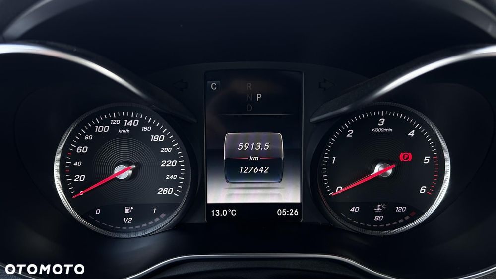 Mercedes-Benz GLC - 17