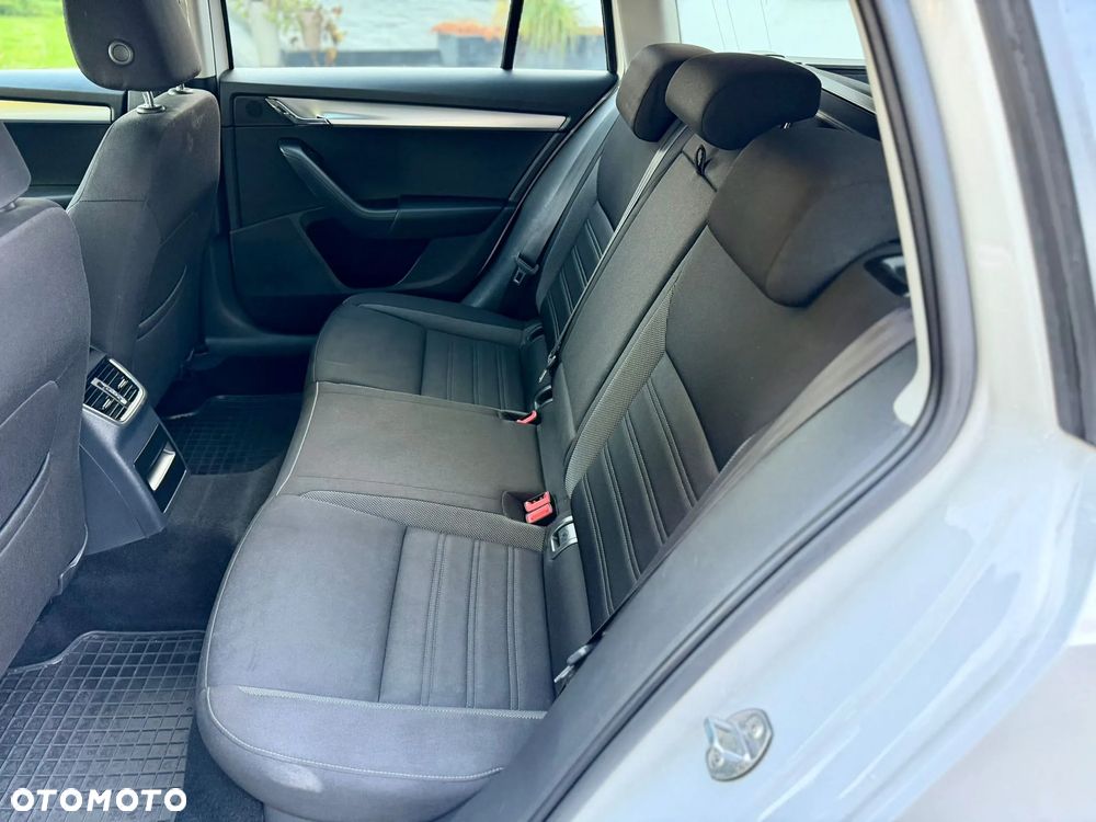 Skoda Octavia 1.6 TDI Ambition - 7