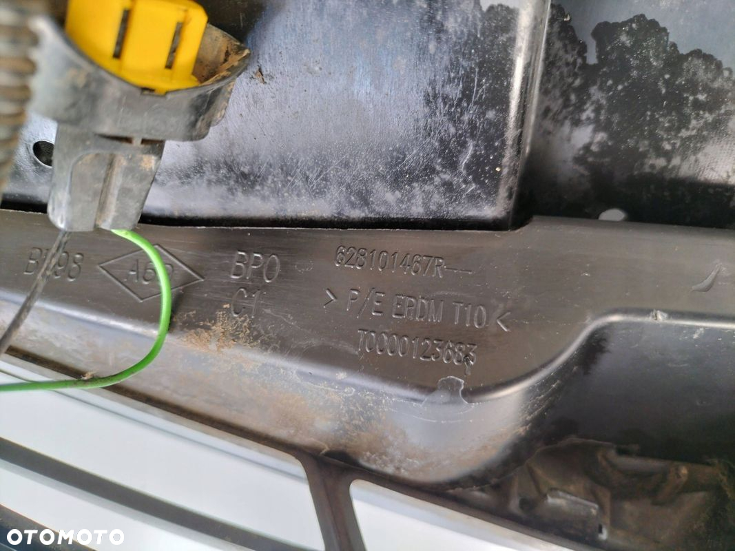 GRILL ATRAPA CHŁODNICY KRATKA LED RENAULT CLIO IV 12R- 628101467R - 14