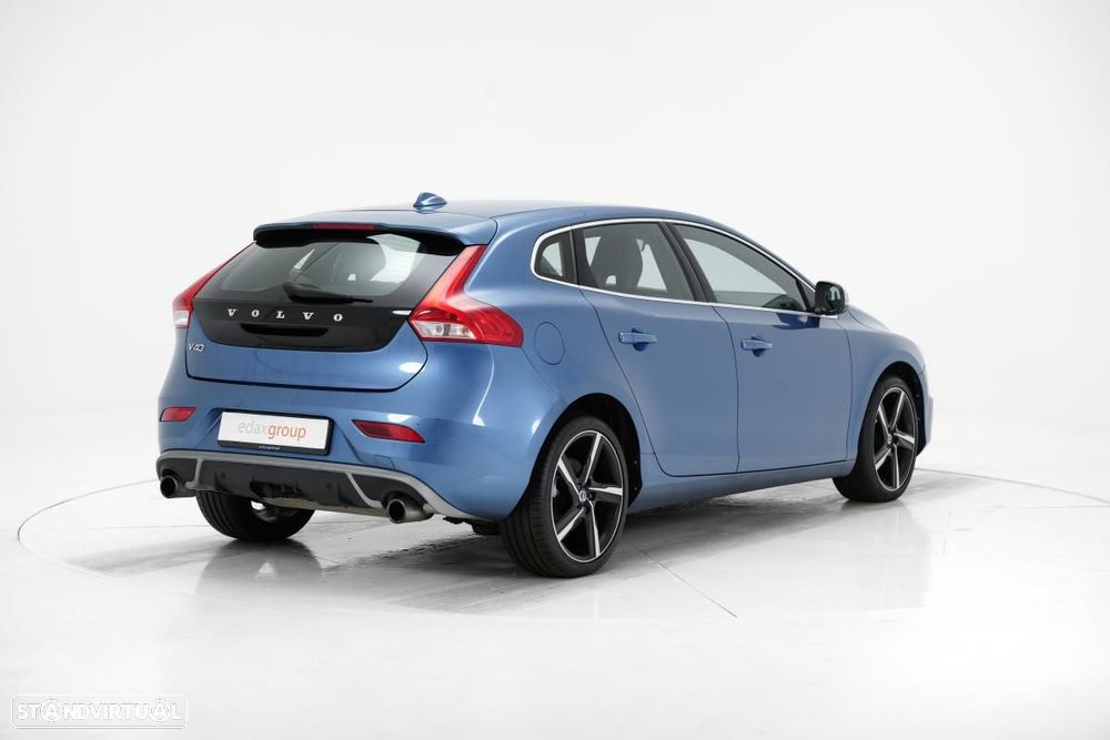 Volvo V40 2.0 D2 R-Design - 3