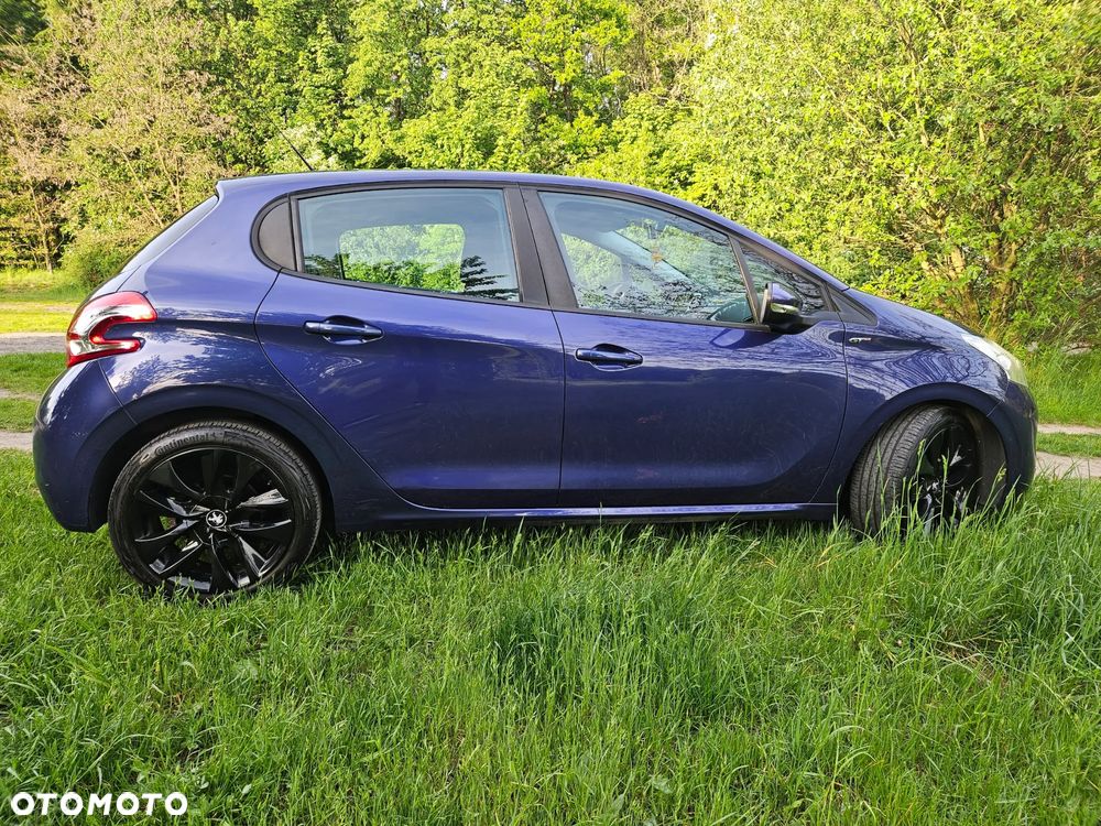 Peugeot 208 95 VTI Active - 4