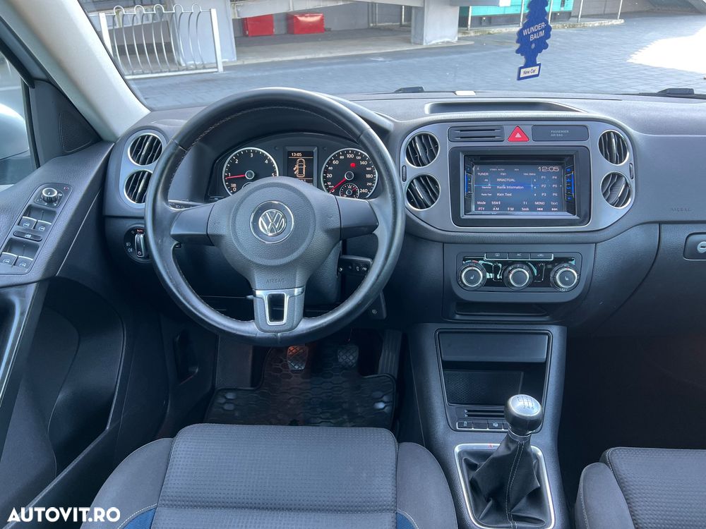 Volkswagen Tiguan 2.0 TDI DPF 4Motion Team - 6