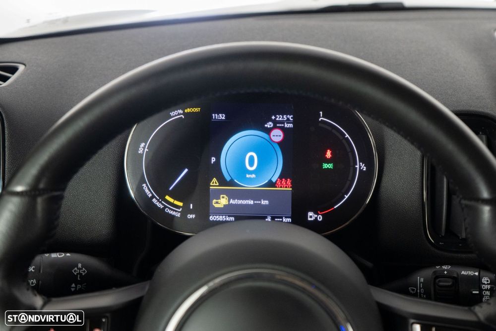 MINI Countryman Cooper SE ALL4 Auto - 11