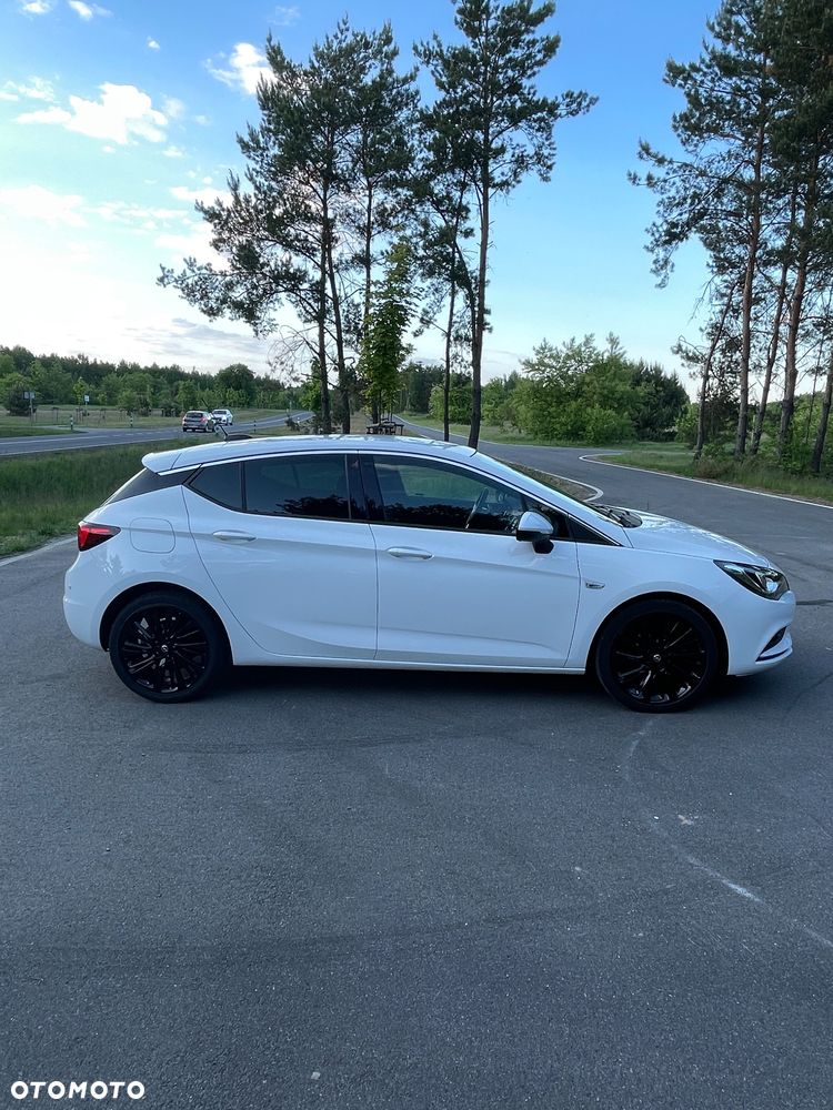 Opel Astra 1.6 CDTI Dynamic S&S - 3