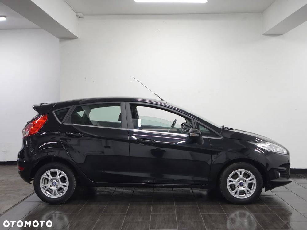 Ford Fiesta 1.5 TDCi Celebration - 10