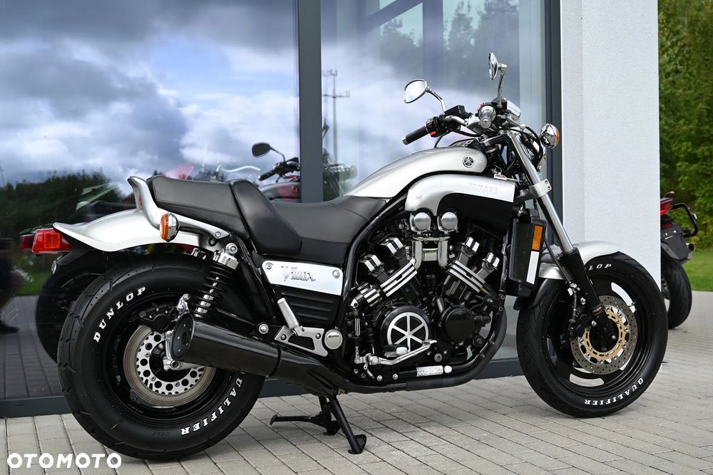 Yamaha V-MAX - 5