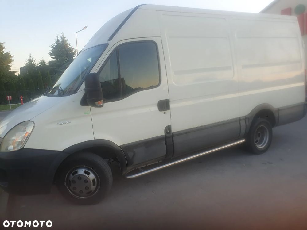 Iveco 35c13v - 8