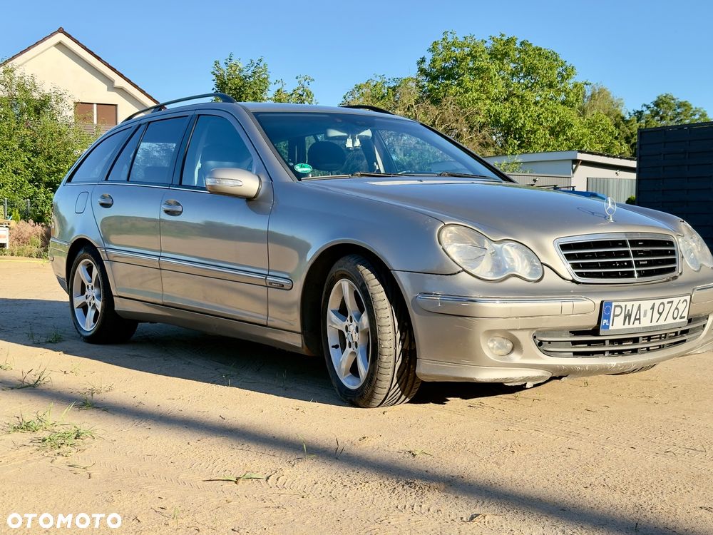 Mercedes-Benz Klasa C 220 T CDI Avantgarde - 2