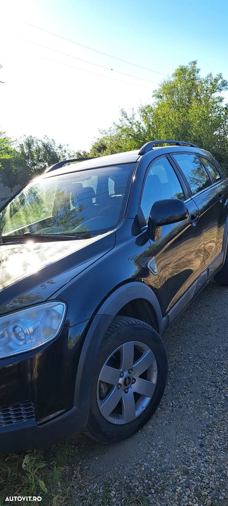 Chevrolet Captiva 2.0 G5 AWD 7 loc. LS - 1