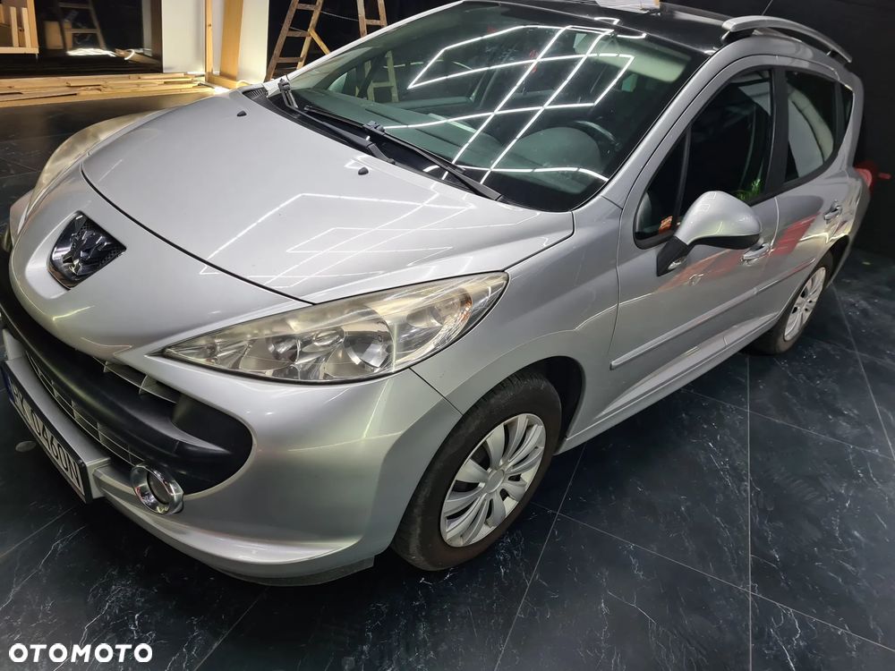 Peugeot 207 120 Sport - 8