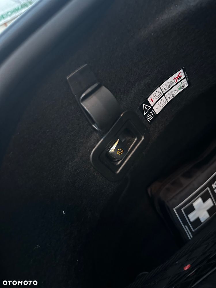 Mercedes-Benz Klasa C - 13