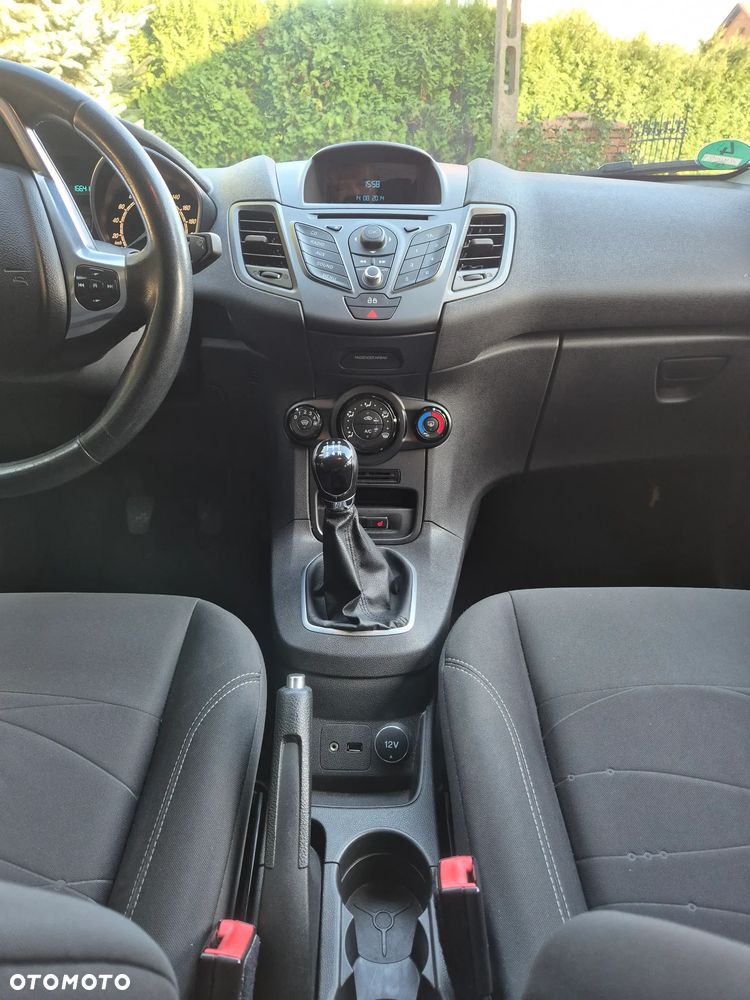 Ford Fiesta - 13