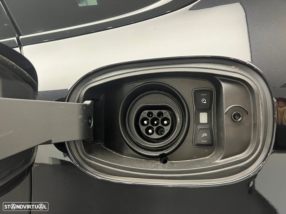 Porsche Cayenne - 40