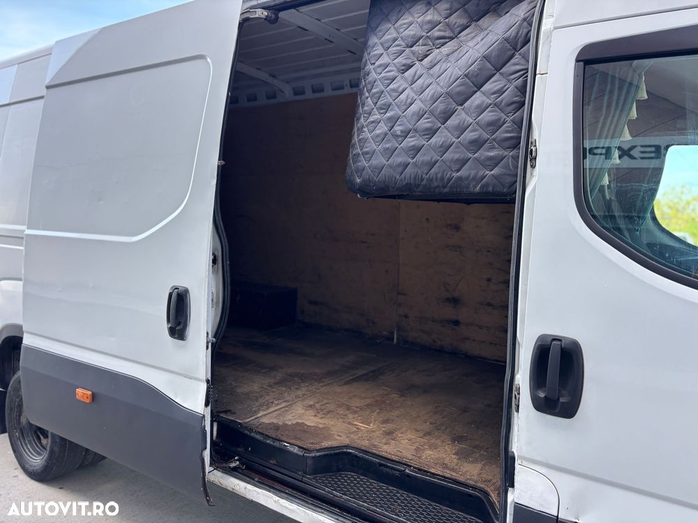 Iveco Daily - 10