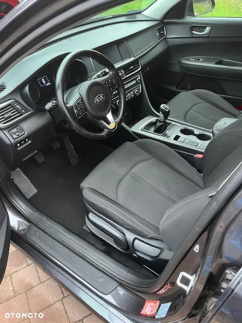 Kia Optima 1.7 CRDI M - 9