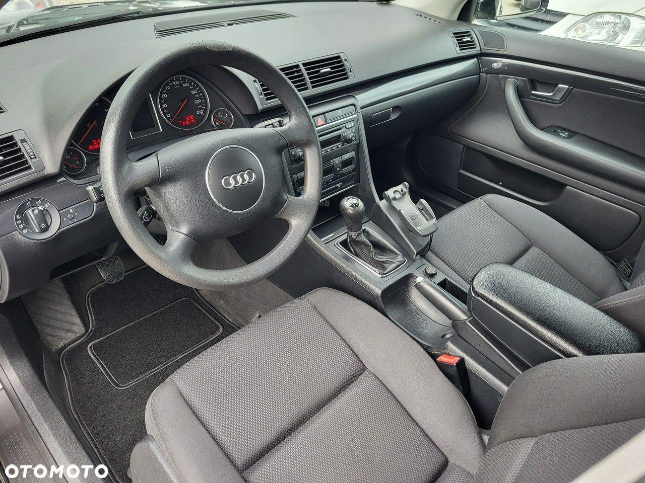 Audi A4 - 18