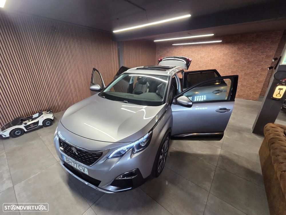 Peugeot 5008 BlueHDI 130 EAT8 Allure Pack - 27