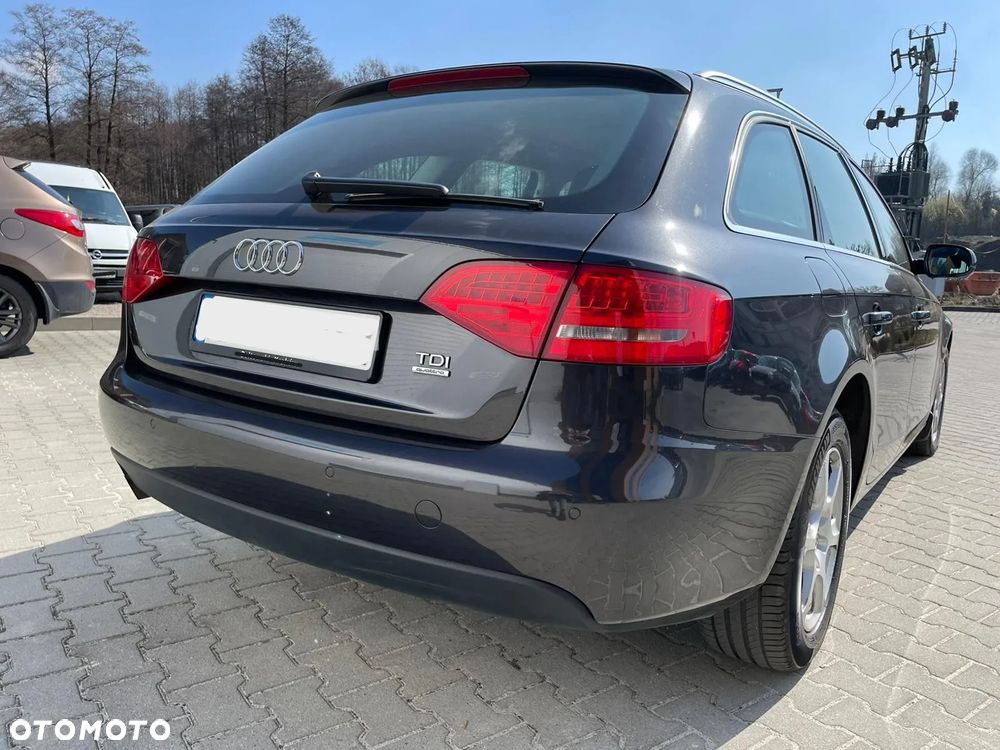 Audi A4 Avant - 7