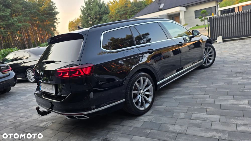 Volkswagen Passat - 11