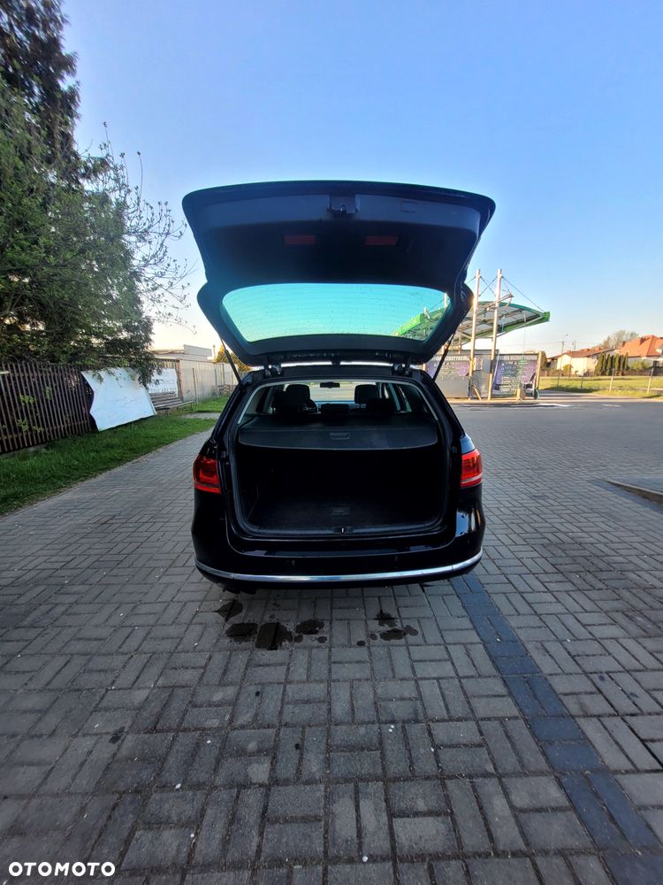 Volkswagen Passat 2.0 TDI Comfortline DSG - 5
