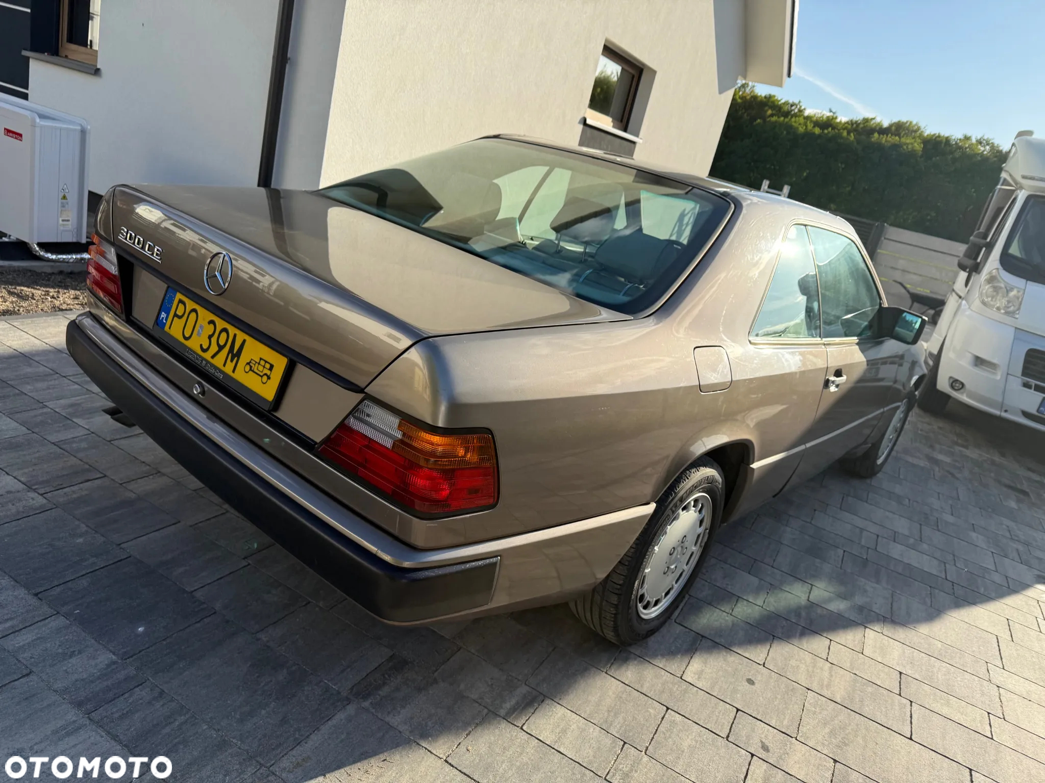 Mercedes-Benz W124 (1984-1993) - 4