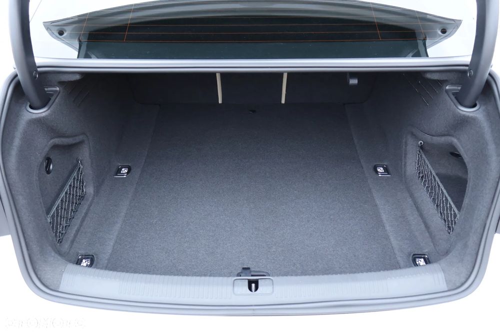 Audi A4 Limousine 45 TFSI quattro S tronic S line - 29