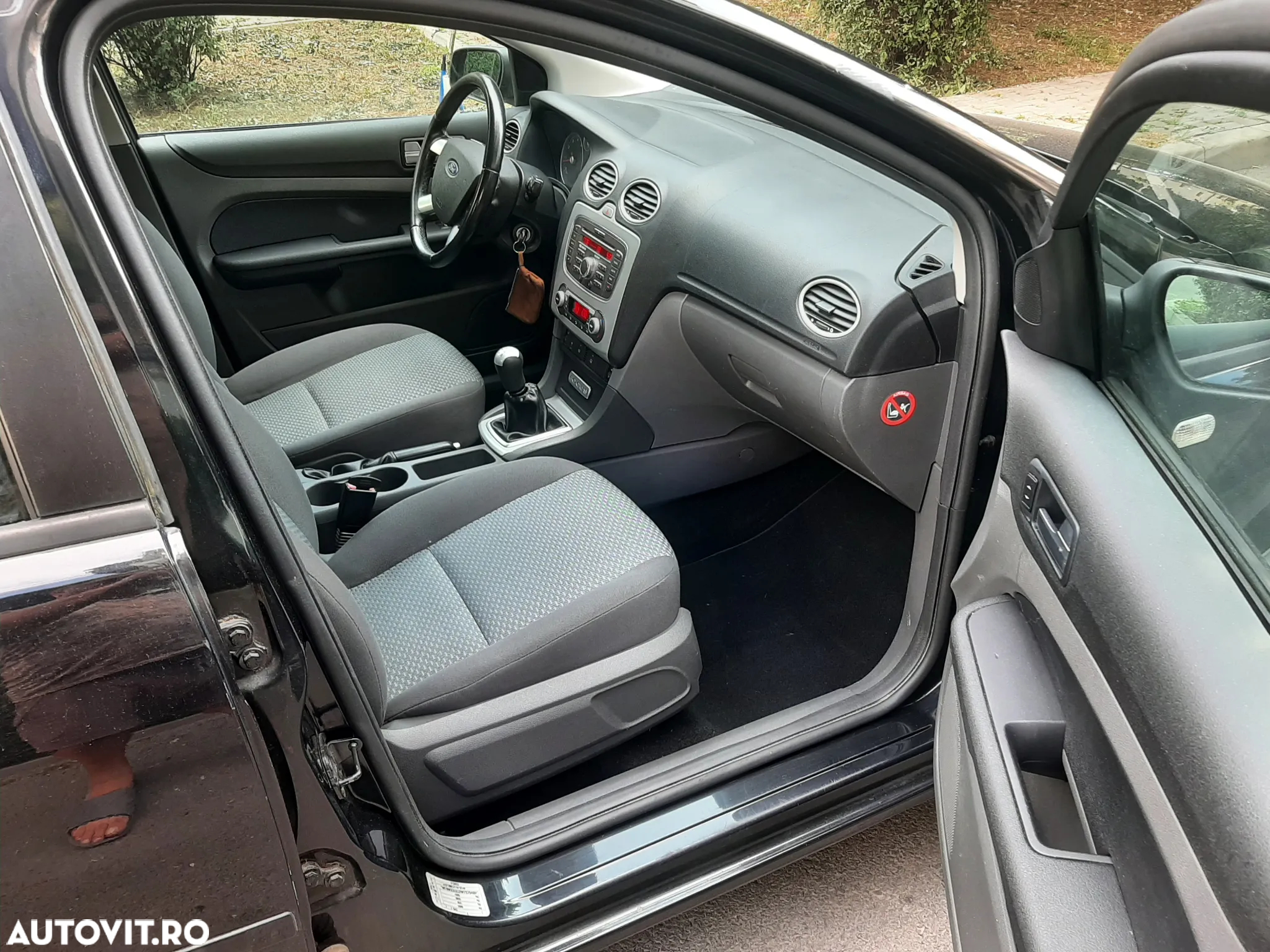 Ford Focus 1.8 Black Magic - 7