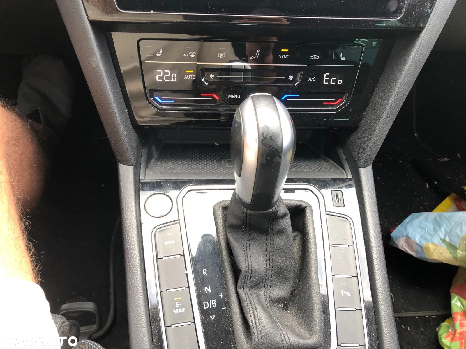 Volkswagen Passat Variant 1.4 TSI Plug-In-Hybrid DSG GTE - 14