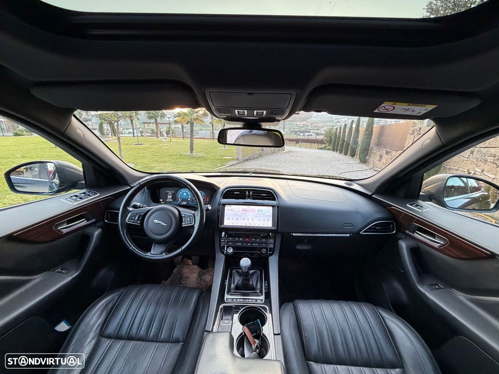 Jaguar F-Pace 20d R-Sport - 8
