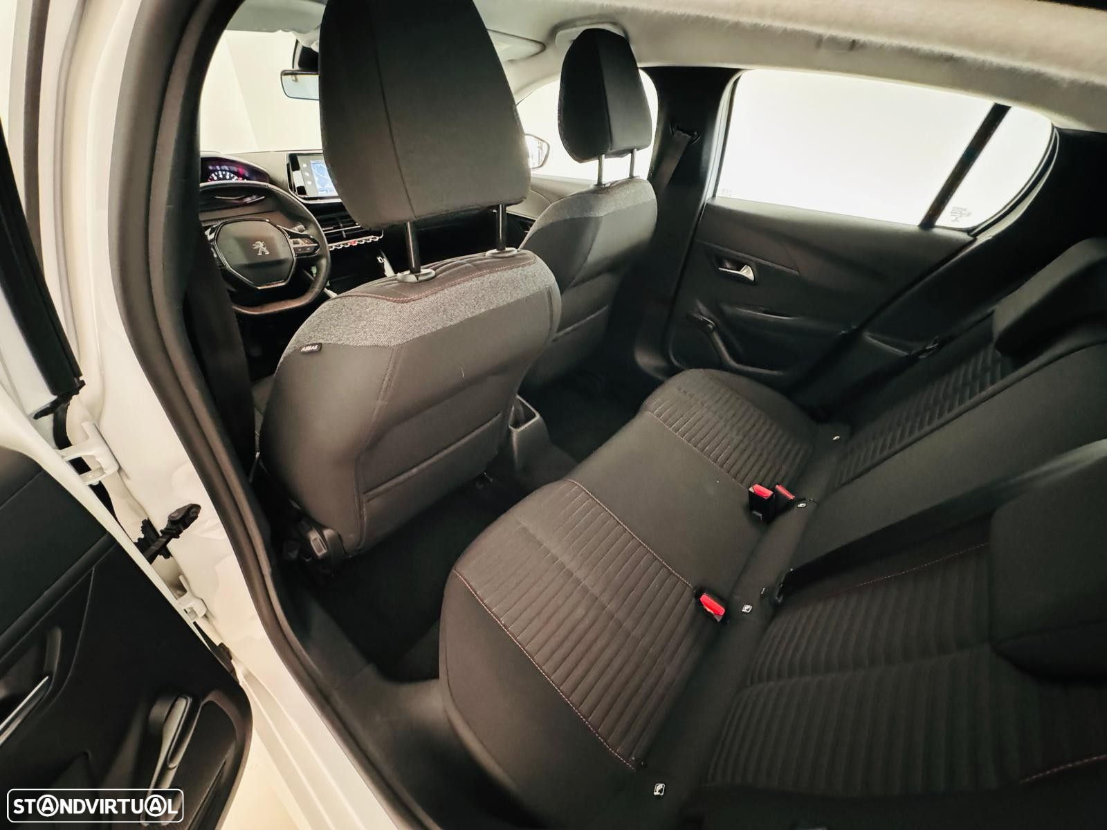 Peugeot 208 1.2 PureTech Active - 16
