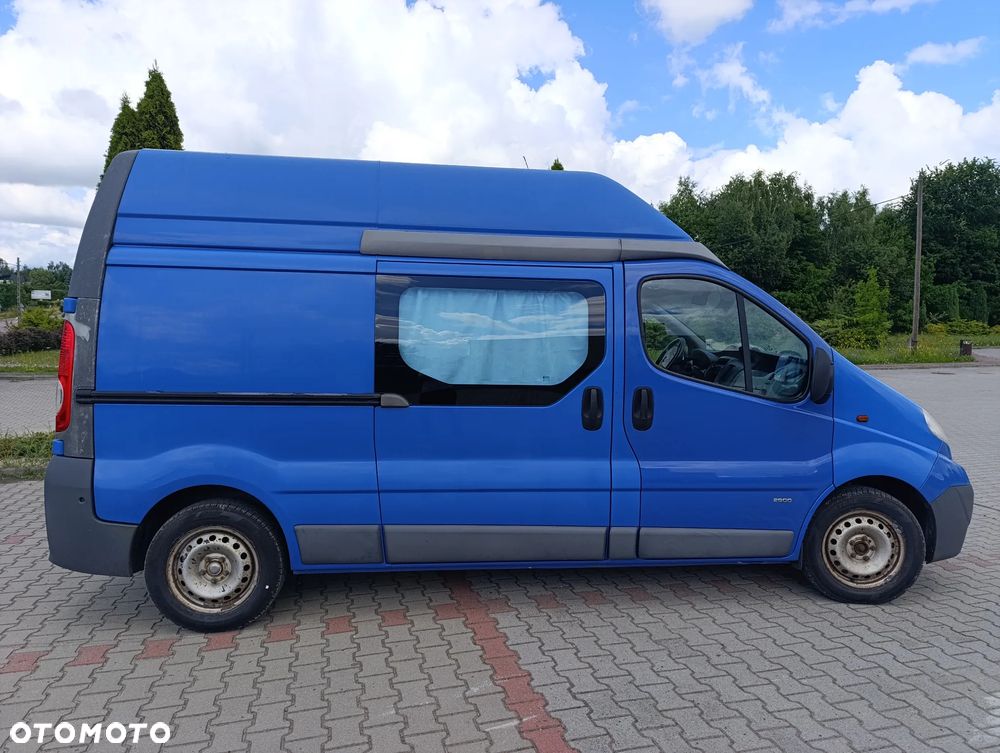 Opel Vivaro - 21