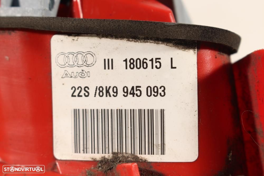Farolim Esquerdo Audi A4 Avant (8K5, B8)  8K9945093 / 180615L / Esquer - 8
