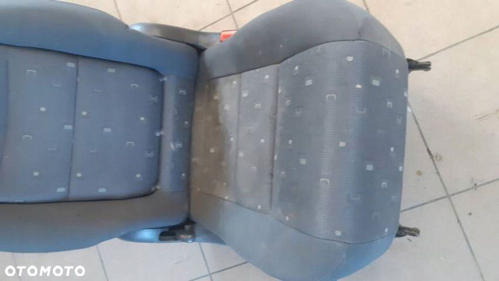 Seat Alhambra Sharan Fotel Fotelik tył