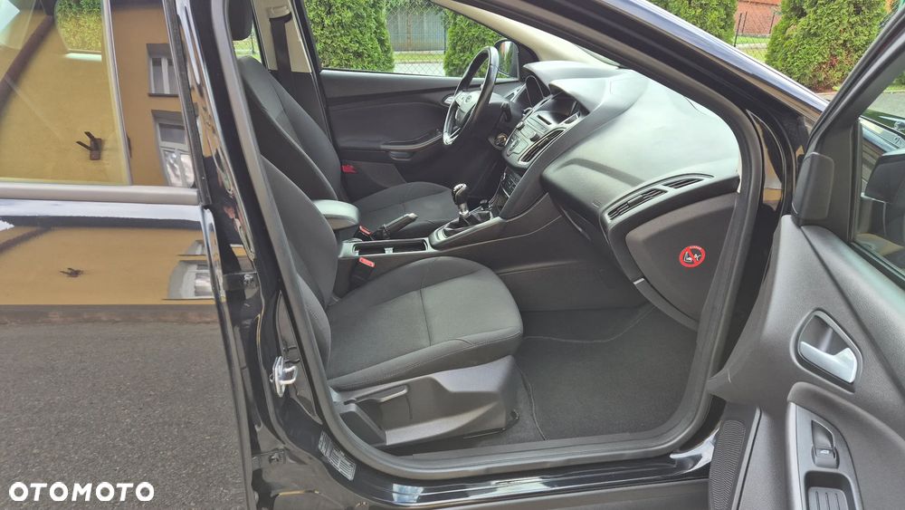 Ford Focus - 11