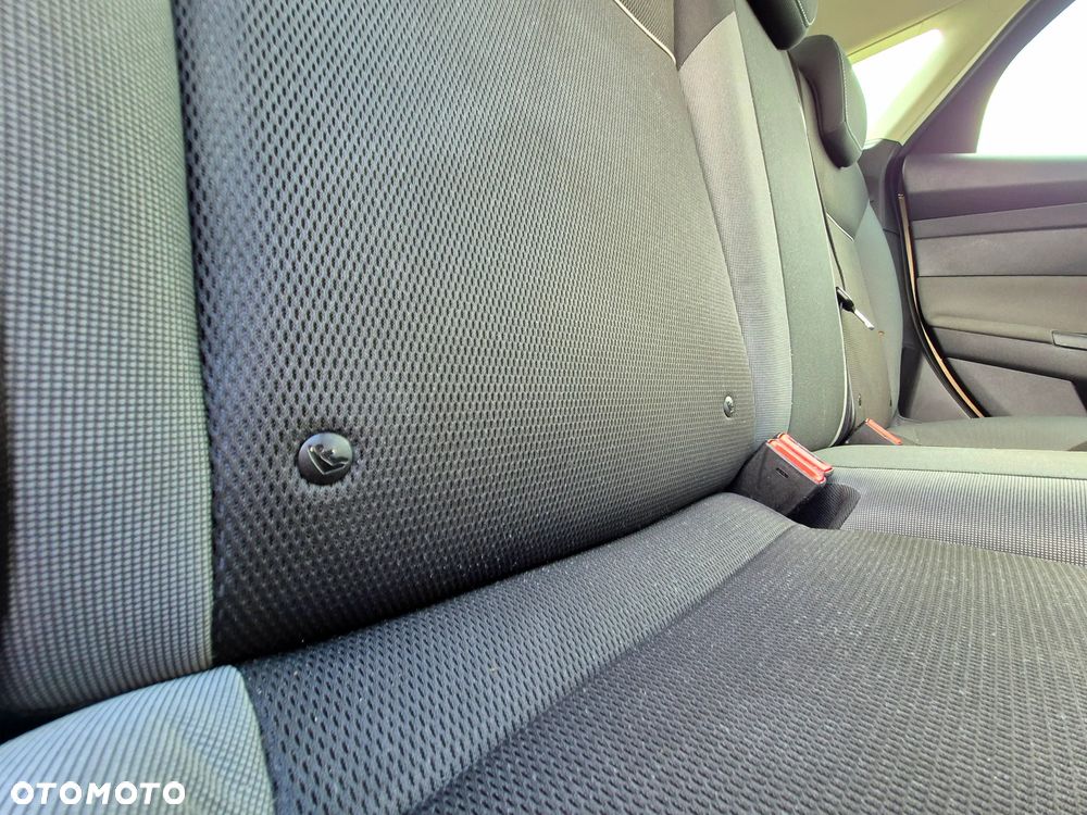 Ford Focus - 24