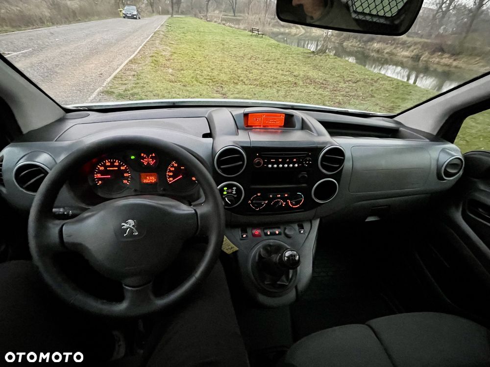 Peugeot PARTNER - 11